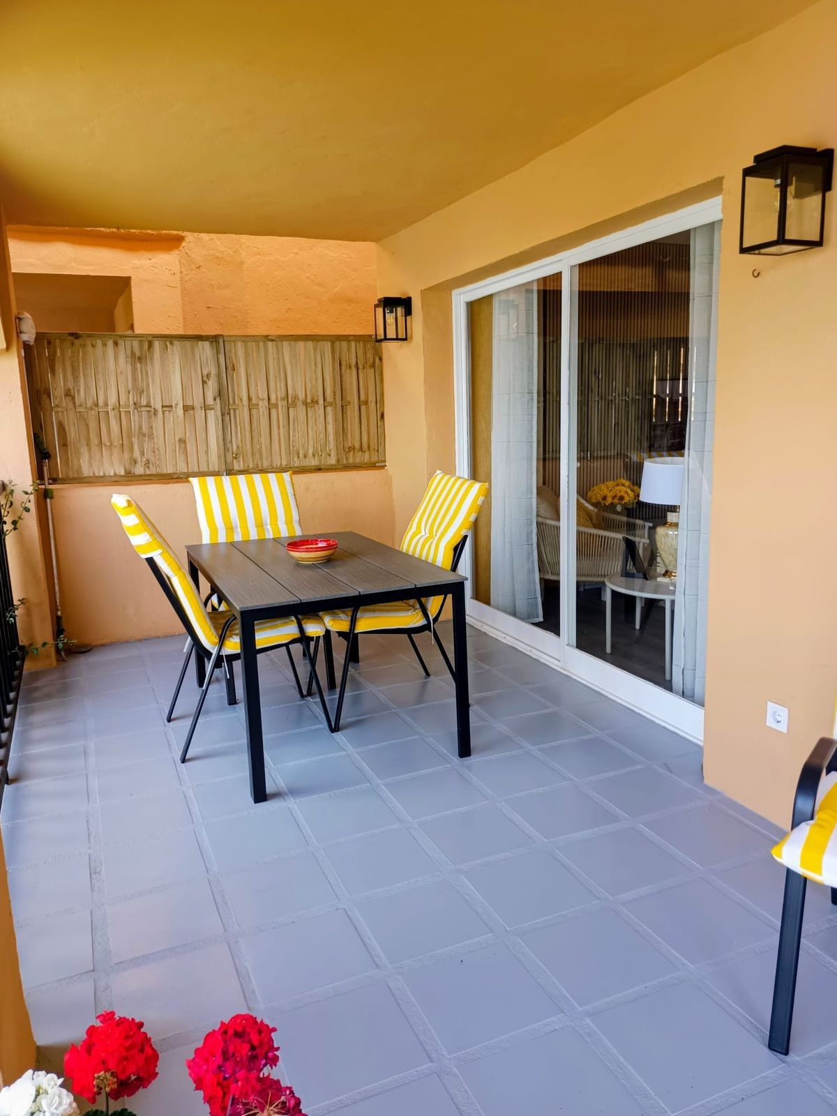 Appartement te koop in Calahonda | 3 slaapkamers H5374099