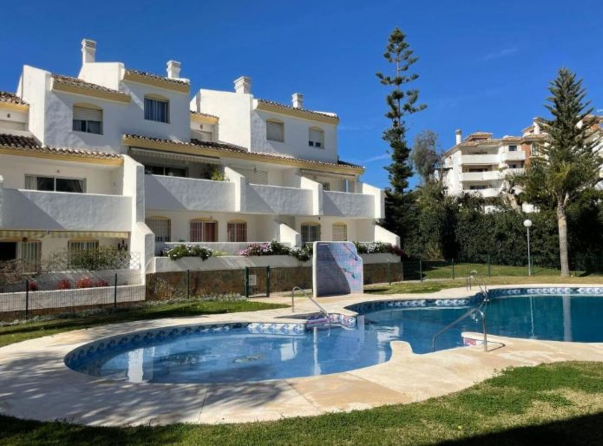 Appartement te koop in Calahonda | 3 slaapkamers H5374552