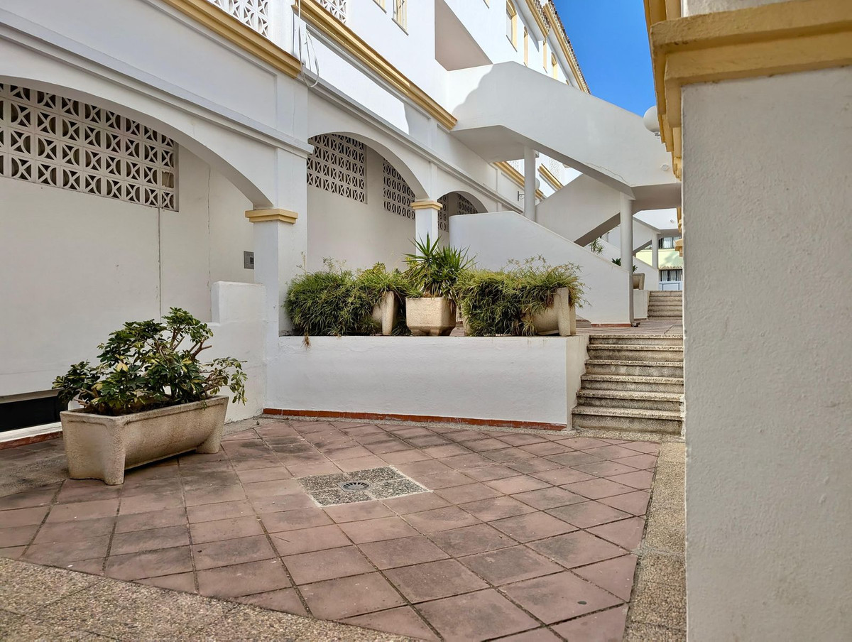 Appartement te koop in Calahonda | 3 slaapkamers H5374552