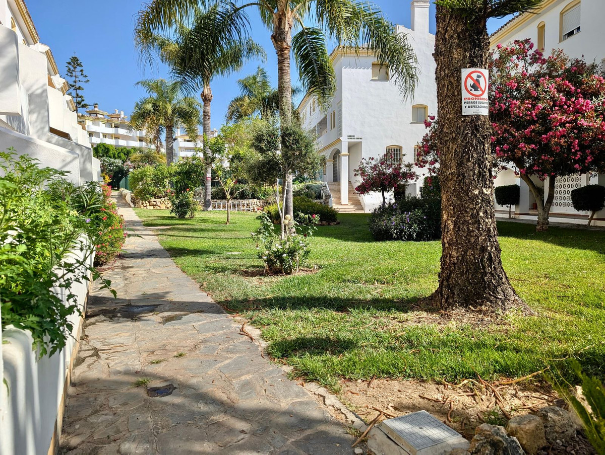 Appartement te koop in Calahonda | 3 slaapkamers H5374552