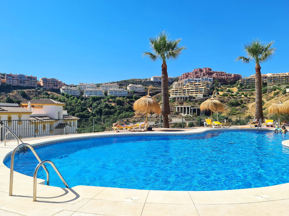 Appartement te koop in Calahonda | 3 slaapkamers H5374906