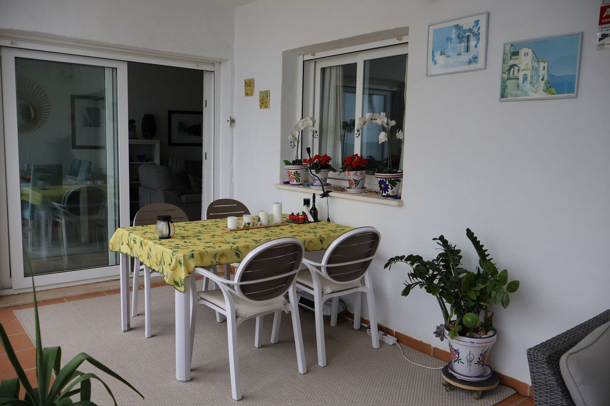 Appartement te koop in Calahonda | 2 slaapkamers H5378371