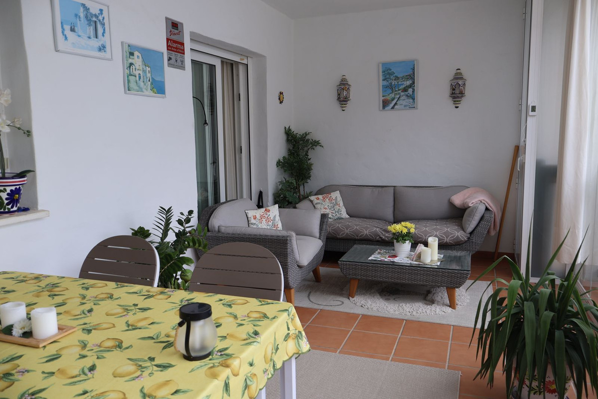 Appartement te koop in Calahonda | 2 slaapkamers H5378371