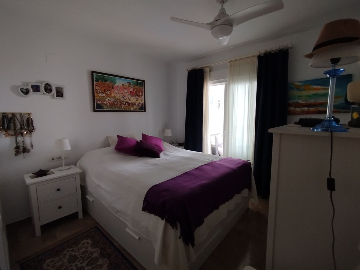 Appartement te koop in Calahonda | 2 slaapkamers H5378371