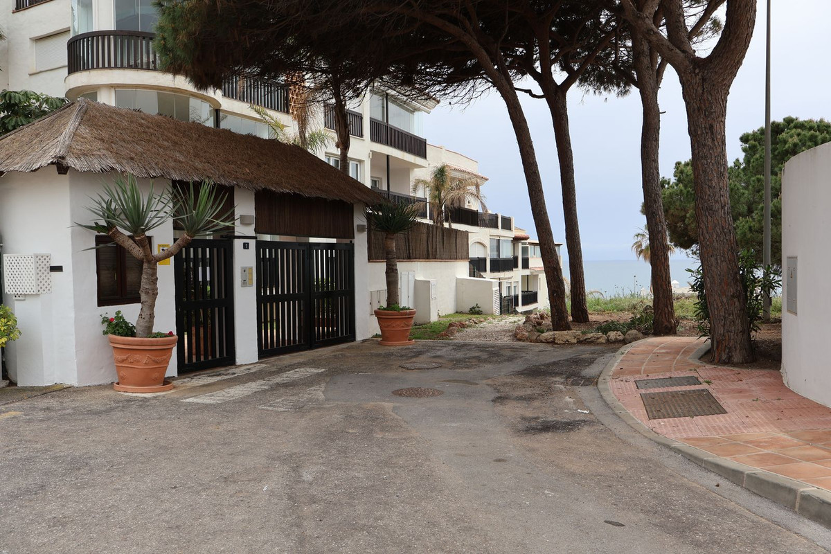Appartement te koop in Calahonda | 2 slaapkamers H5378371