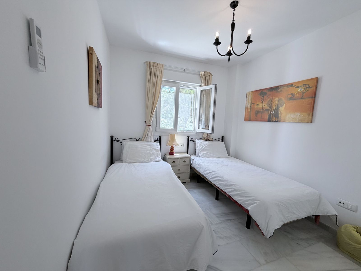 Appartement te koop in Calahonda | 2 slaapkamers H5383624