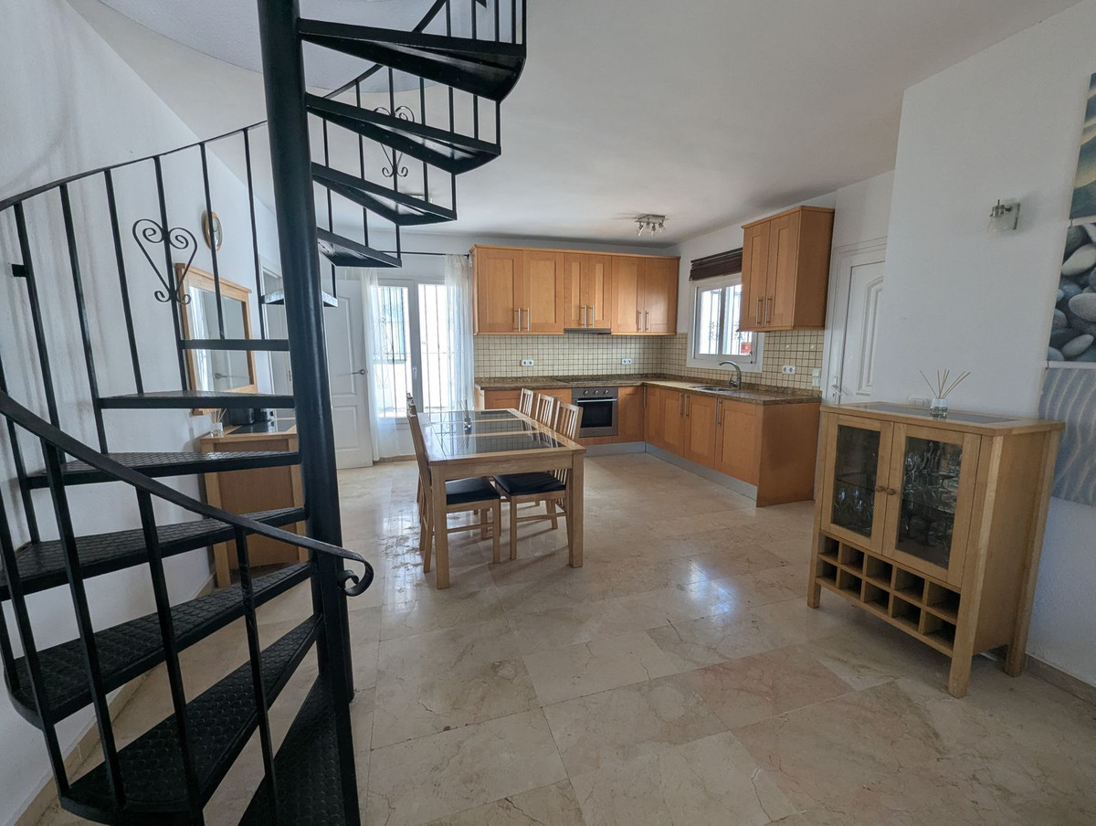 Huis te koop in Calahonda | 3 slaapkamers H5387842