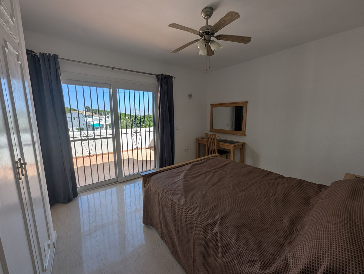 Huis te koop in Calahonda | 3 slaapkamers H5387842