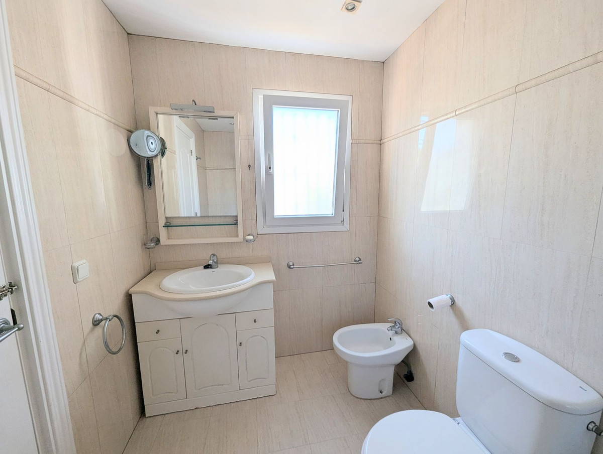 Huis te koop in Calahonda | 3 slaapkamers H5387842