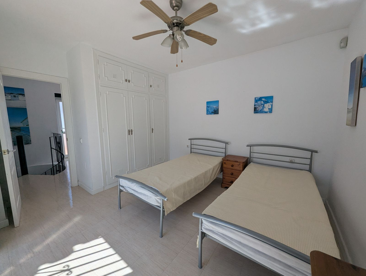 Huis te koop in Calahonda | 3 slaapkamers H5387842
