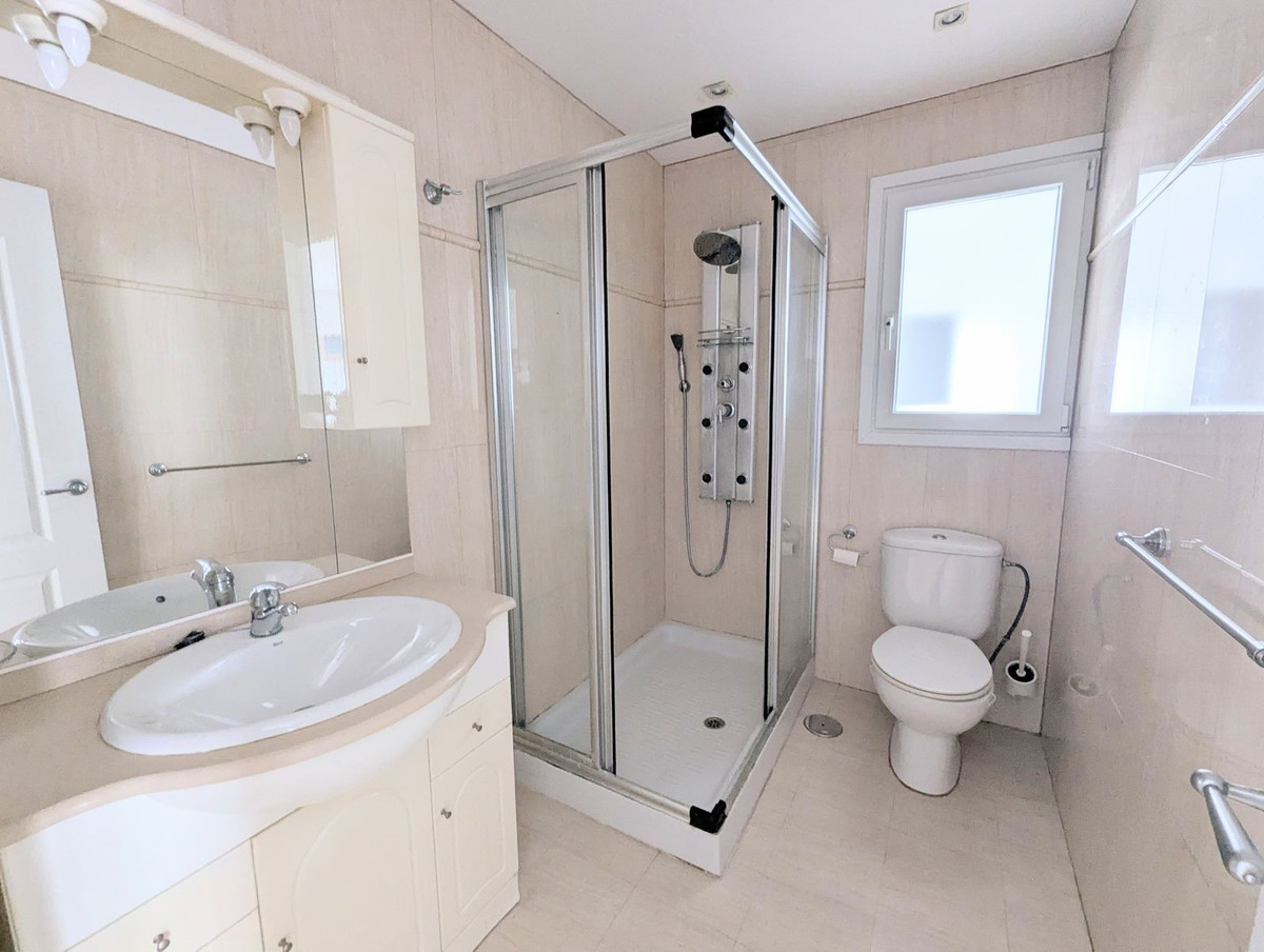 Huis te koop in Calahonda | 3 slaapkamers H5387842