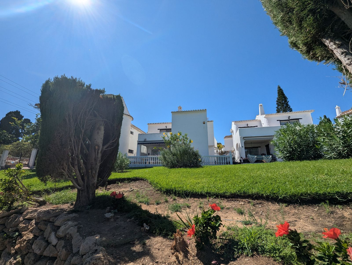 Huis te koop in Calahonda | 3 slaapkamers H5387842