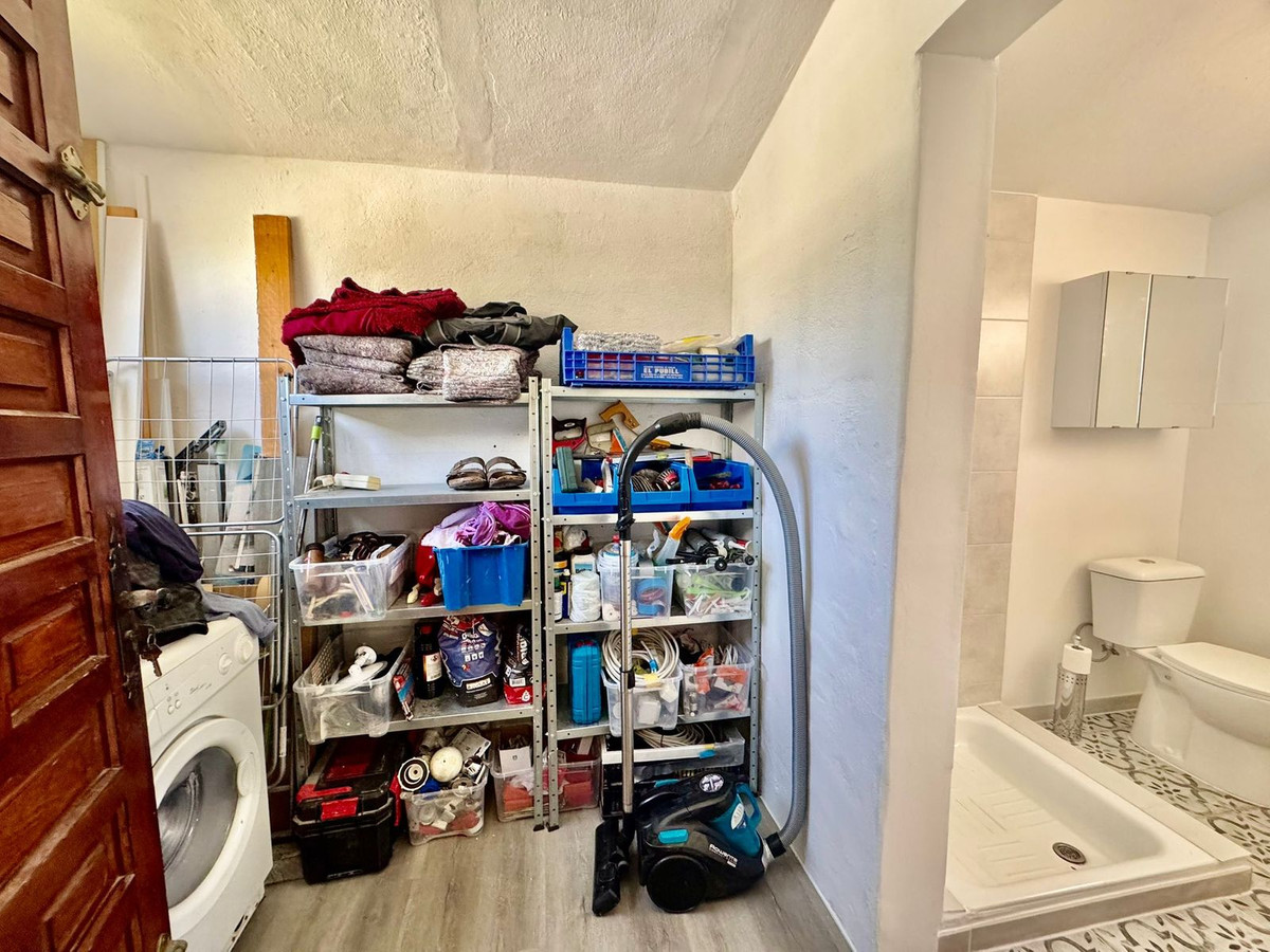 Appartement te koop in Calahonda | 2 slaapkamers H5389246