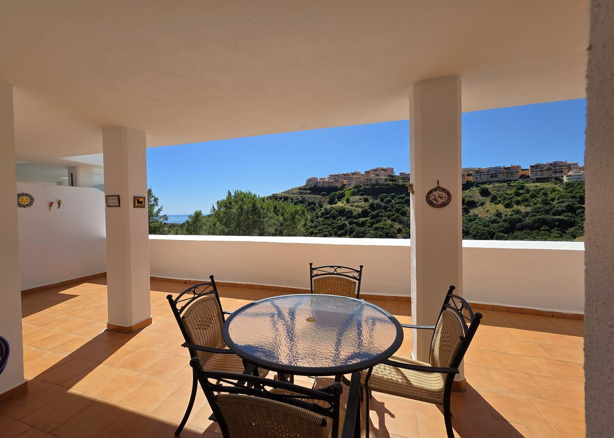 Appartement te koop in Calahonda | 2 slaapkamers H5389825