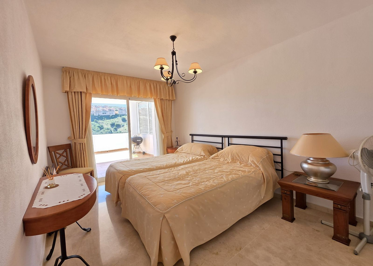 Appartement te koop in Calahonda | 2 slaapkamers H5389825