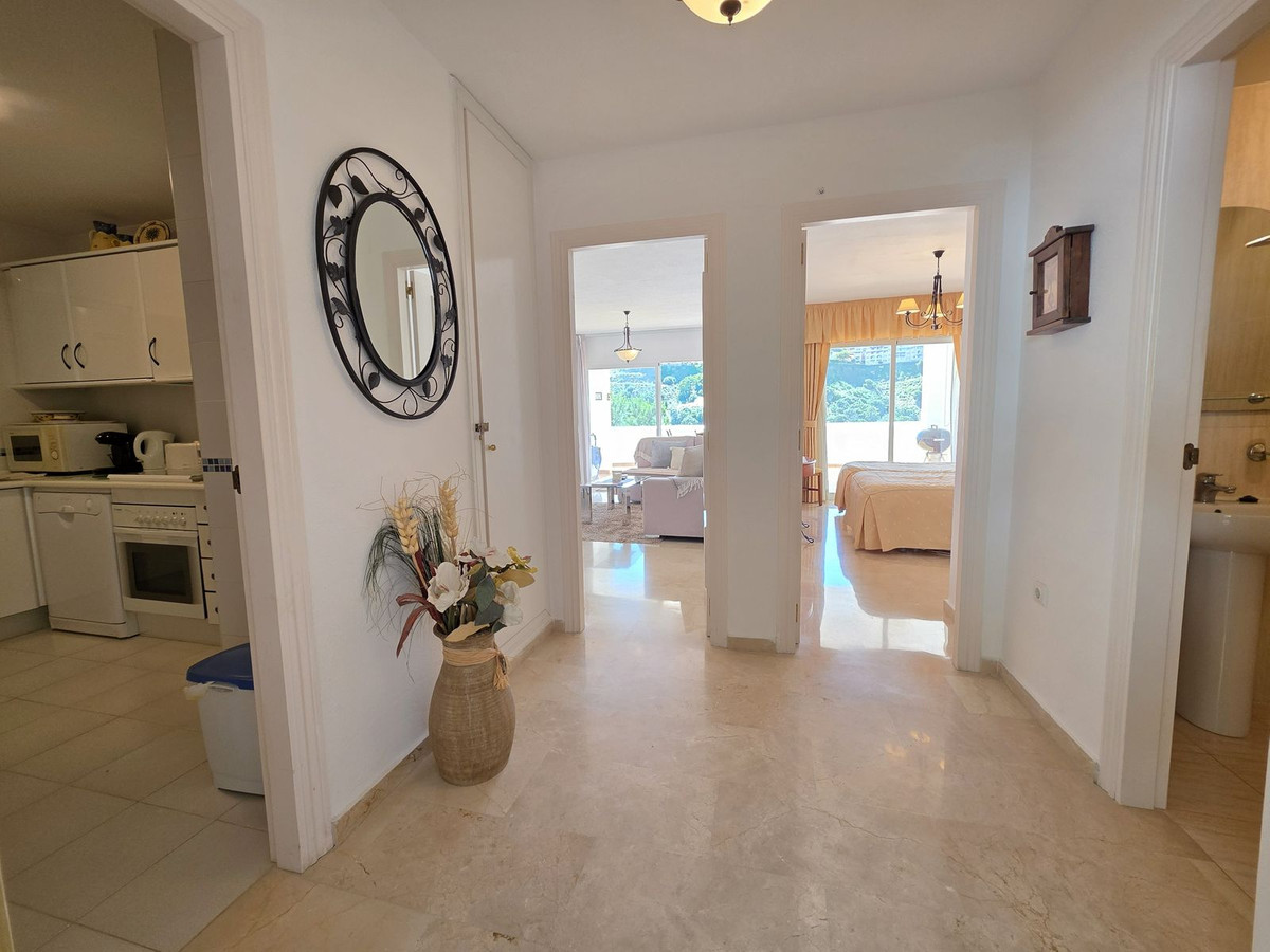 Appartement te koop in Calahonda | 2 slaapkamers H5389825