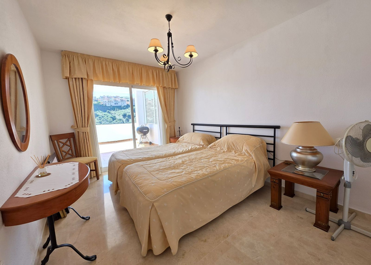Appartement te koop in Calahonda | 2 slaapkamers H5389825