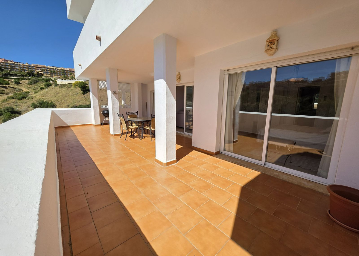 Appartement te koop in Calahonda | 2 slaapkamers H5389825
