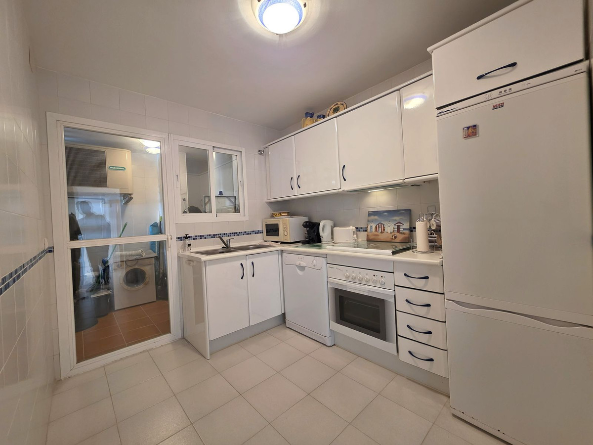 Appartement te koop in Calahonda | 2 slaapkamers H5389825
