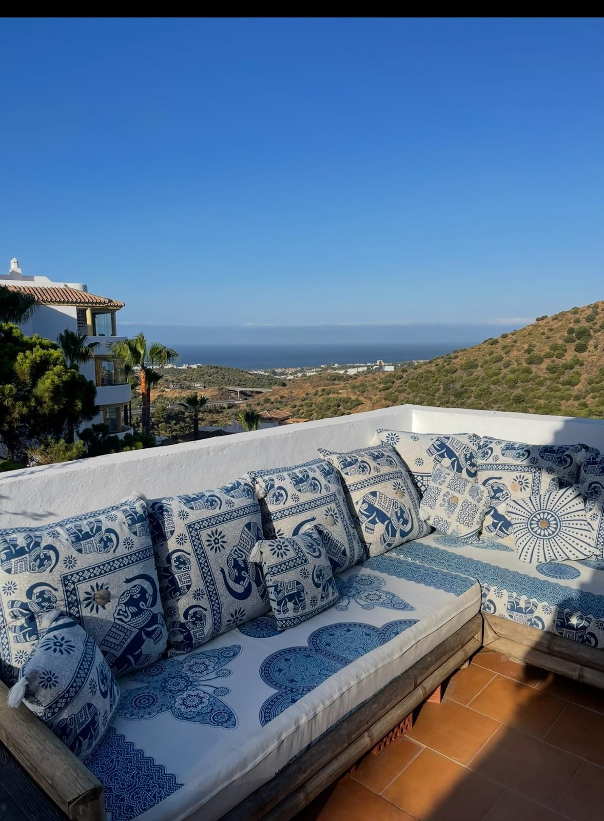 Penthouse te koop in Calahonda | 1 slaapkamers H5391922