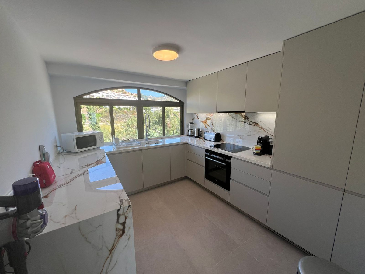 Appartement te koop in Calahonda | 3 slaapkamers H5393353