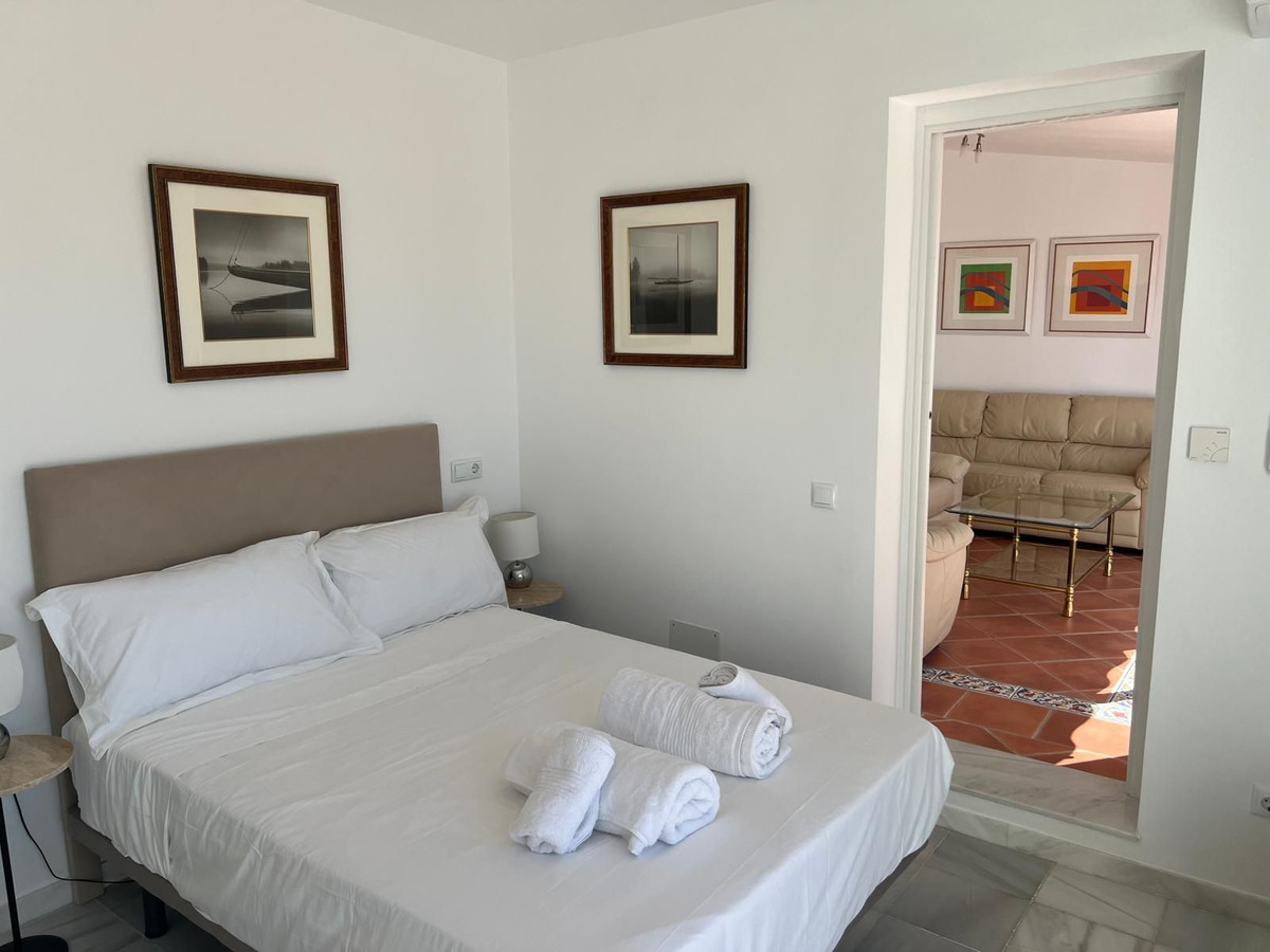 Appartement te koop in Calahonda | 3 slaapkamers H5393353