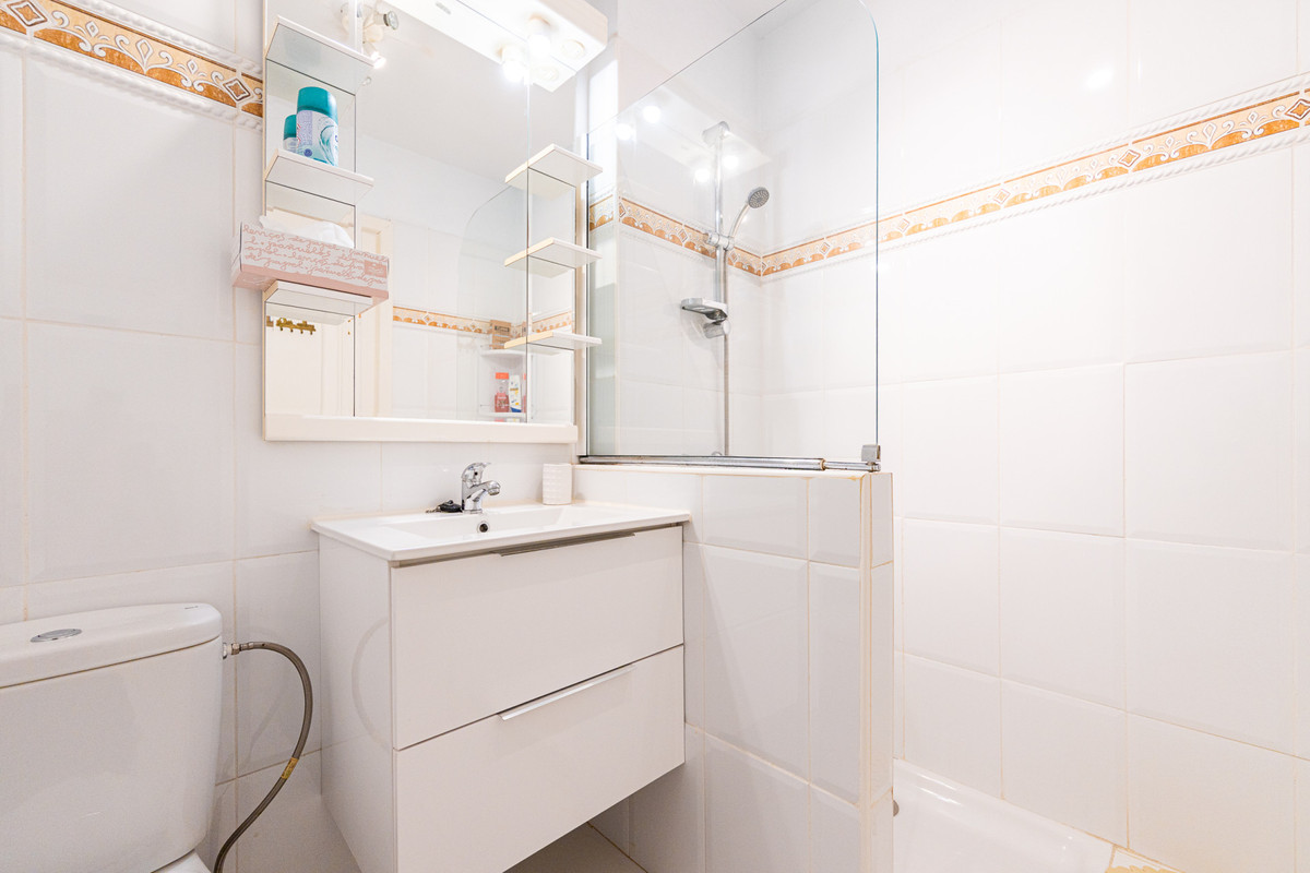 Appartement te koop in Calahonda | 2 slaapkamers H5394025