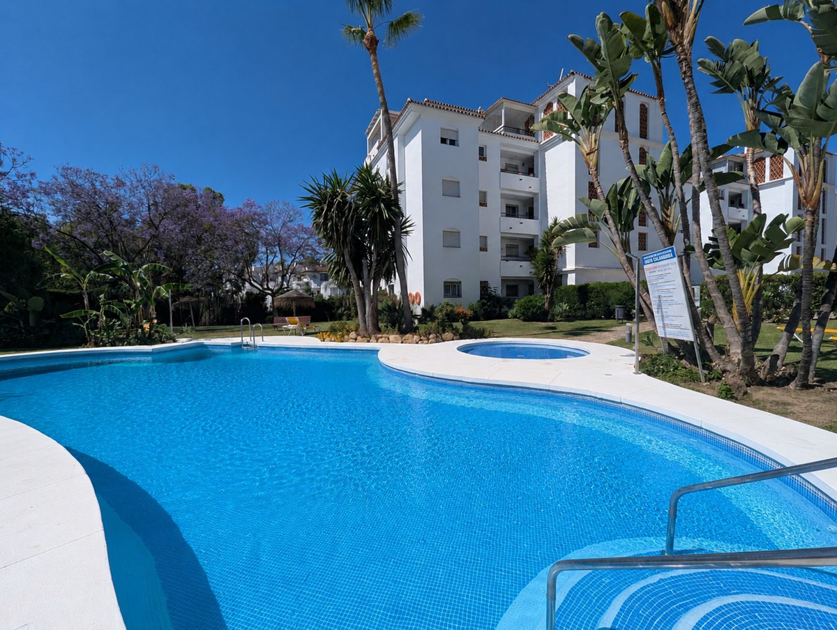 Appartement te koop in Calahonda | 2 slaapkamers H5399755