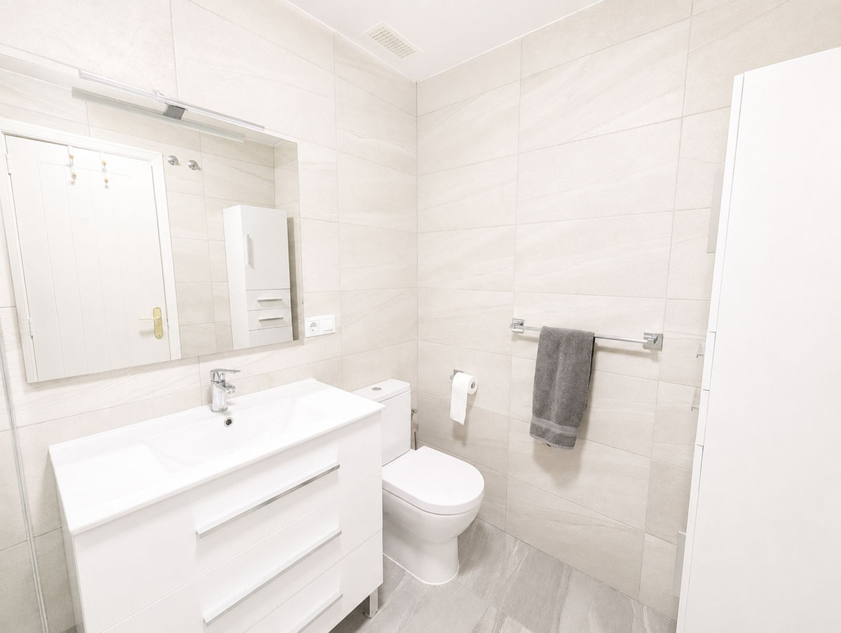Appartement te koop in Calahonda | 2 slaapkamers H5399755