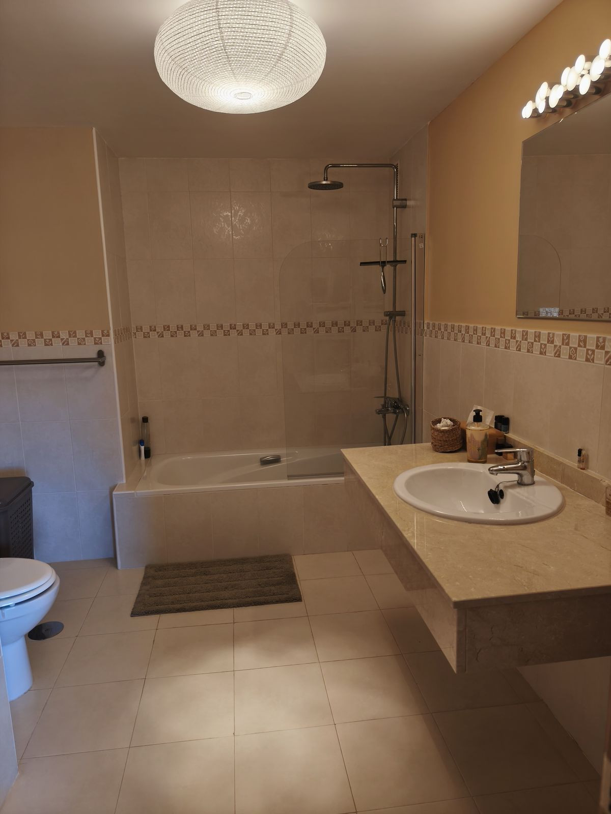 Appartement te koop in Calahonda | 2 slaapkamers H5400802