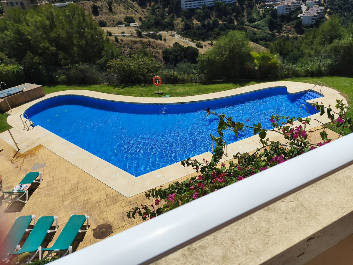 Appartement te koop in Calahonda | 2 slaapkamers H5400802