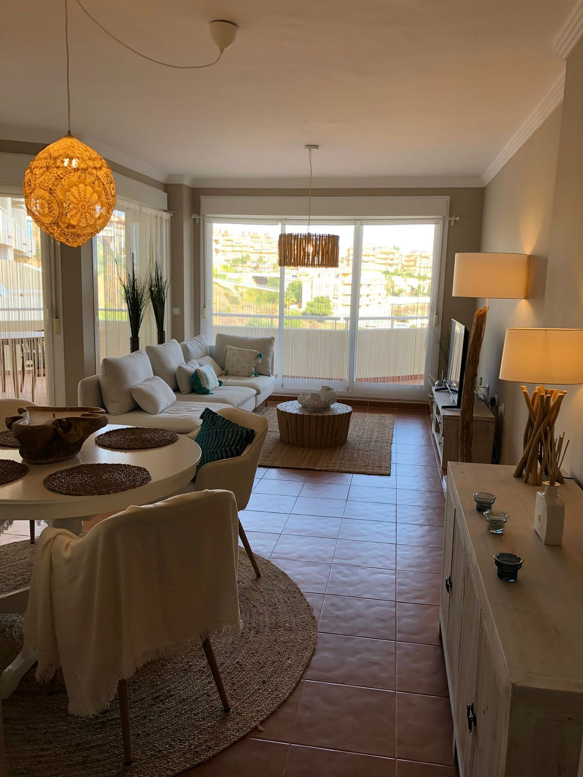 Appartement te koop in Calahonda | 2 slaapkamers H5400802