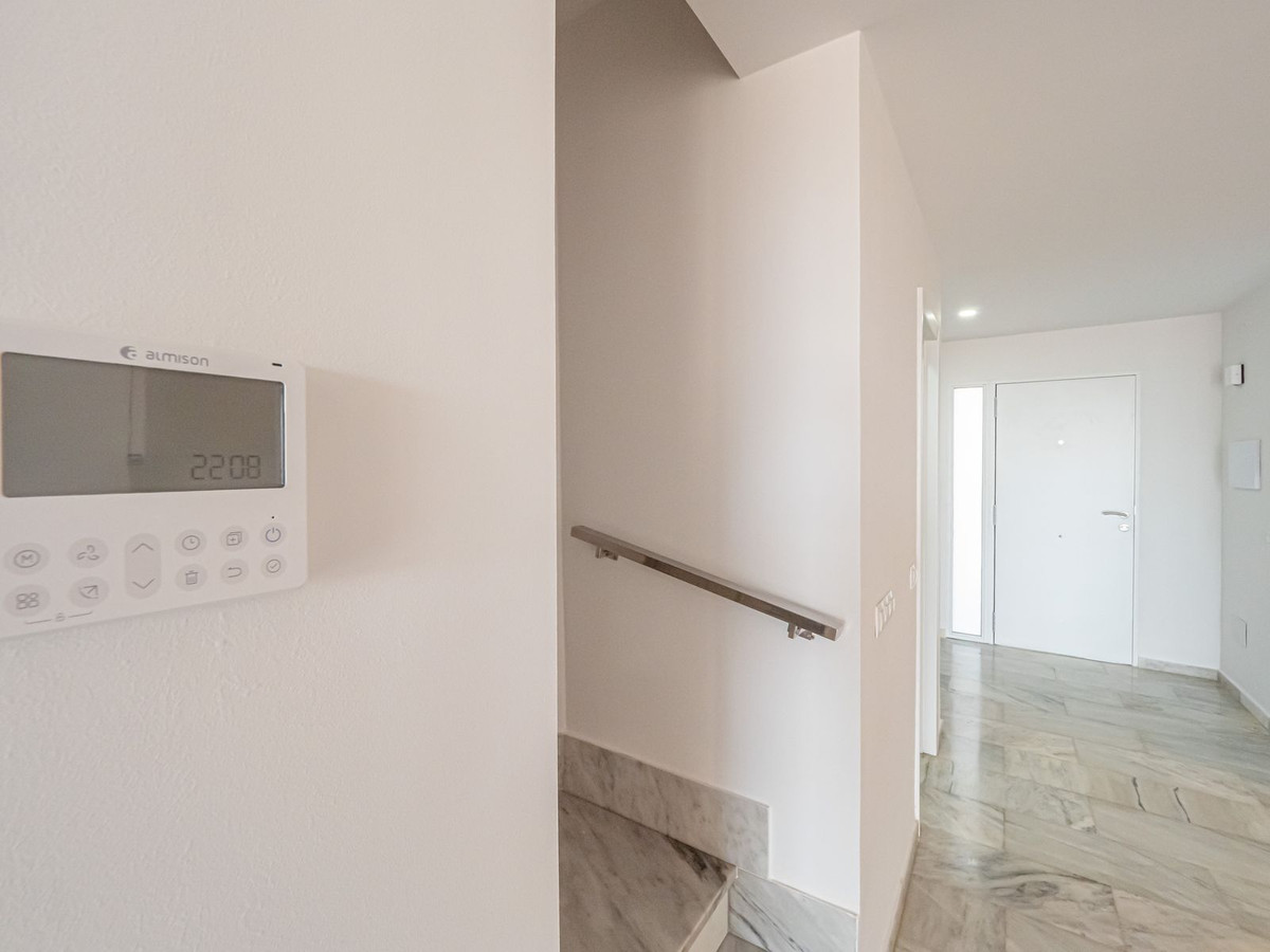 Huis te koop in Calahonda | 4 slaapkamers H5402227