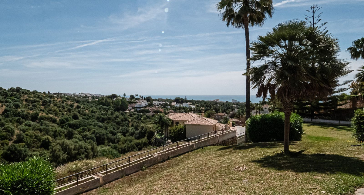 Huis te koop in Calahonda | 4 slaapkamers H5402227