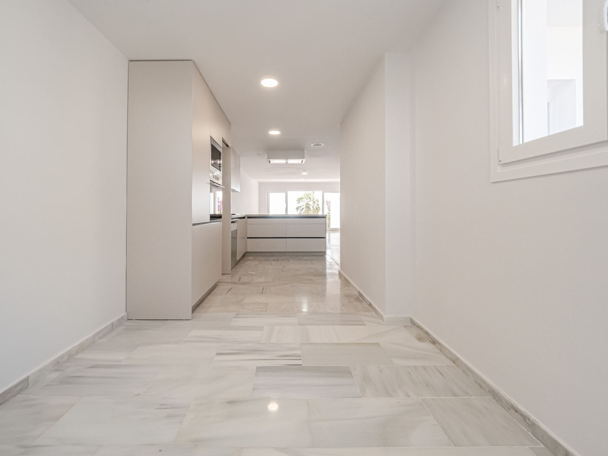 Huis te koop in Calahonda | 4 slaapkamers H5402227