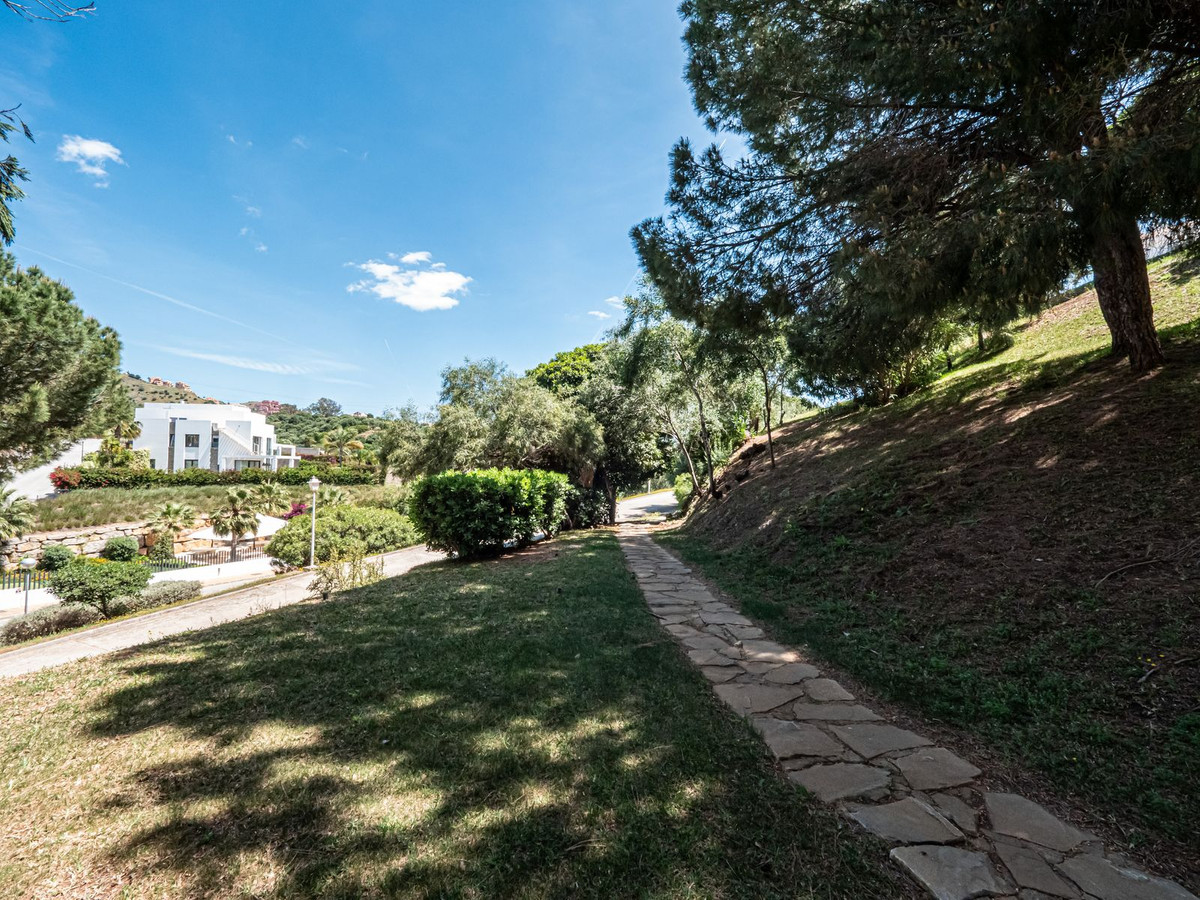 Huis te koop in Calahonda | 4 slaapkamers H5402227