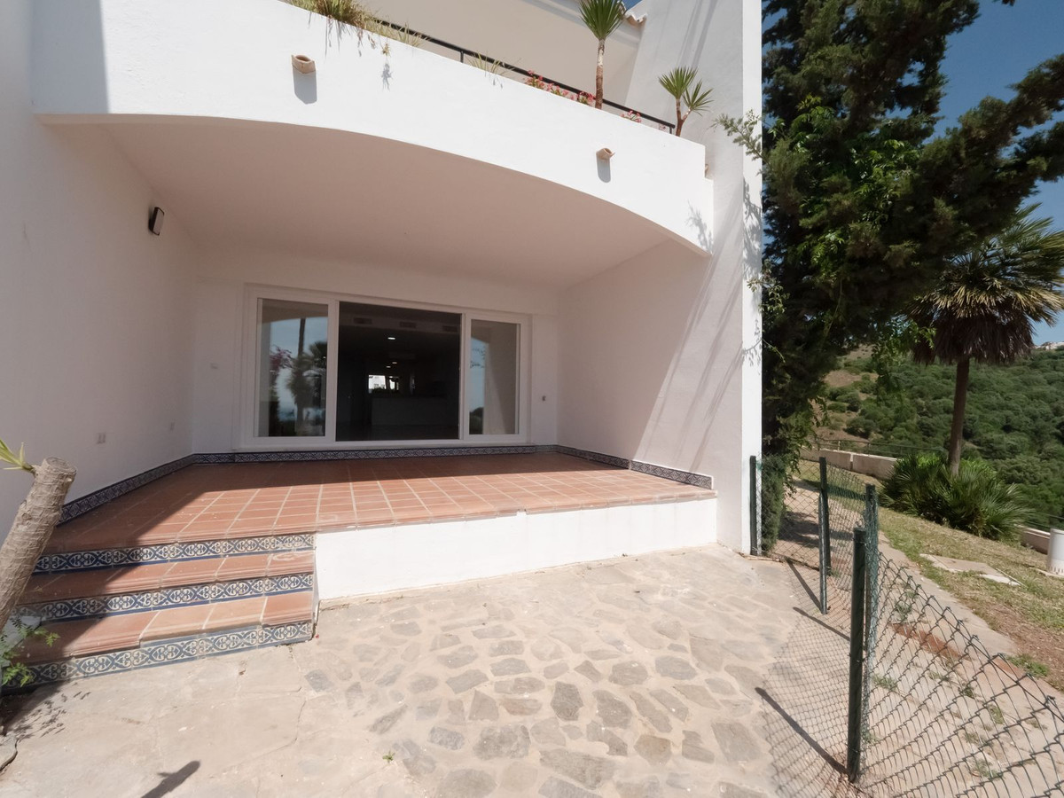Huis te koop in Calahonda | 4 slaapkamers H5402227