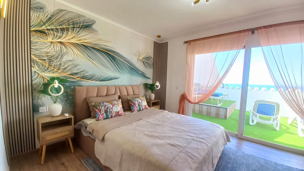 Appartement te koop in Calahonda | 4 slaapkamers H5402821