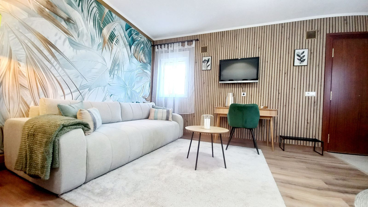 Appartement te koop in Calahonda | 4 slaapkamers H5402821