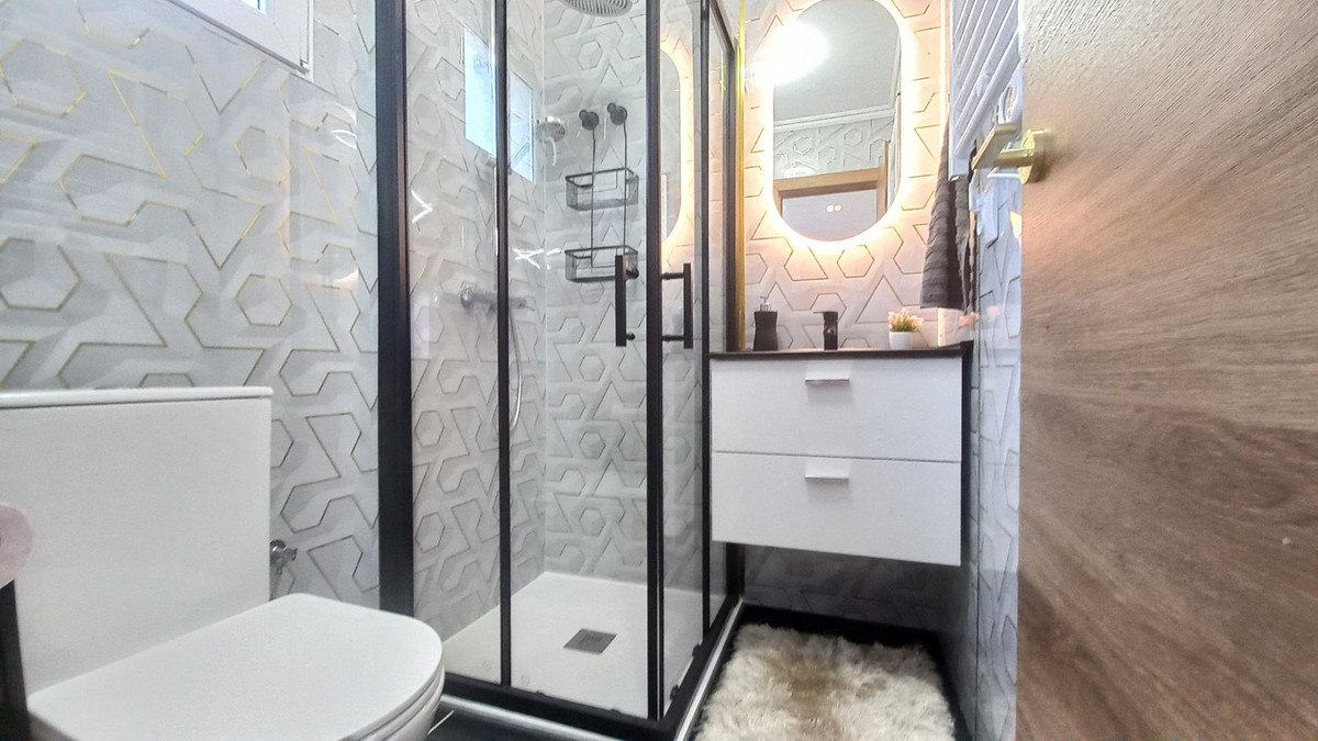 Appartement te koop in Calahonda | 4 slaapkamers H5402821