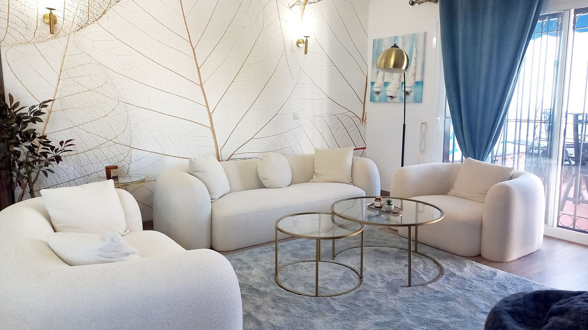 Appartement te koop in Calahonda | 4 slaapkamers H5402821