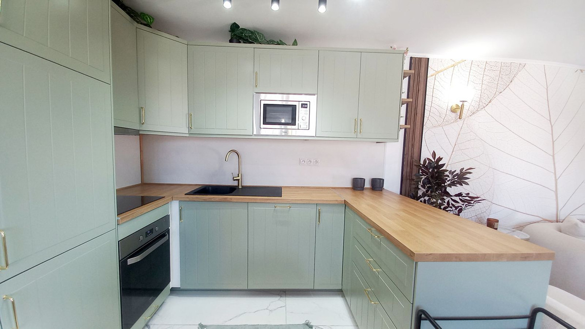 Appartement te koop in Calahonda | 4 slaapkamers H5402821