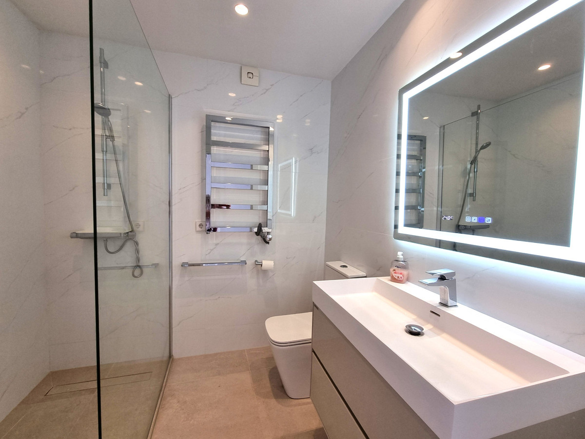 Appartement te koop in Calahonda | 3 slaapkamers H5406679