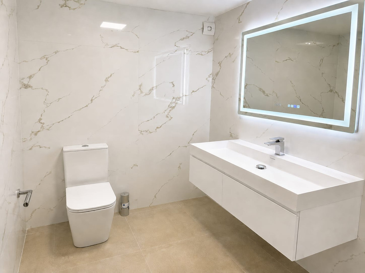 Appartement te koop in Calahonda | 3 slaapkamers H5406679