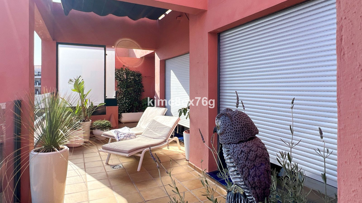 Appartement te koop in Calahonda | 4 slaapkamers H5407117