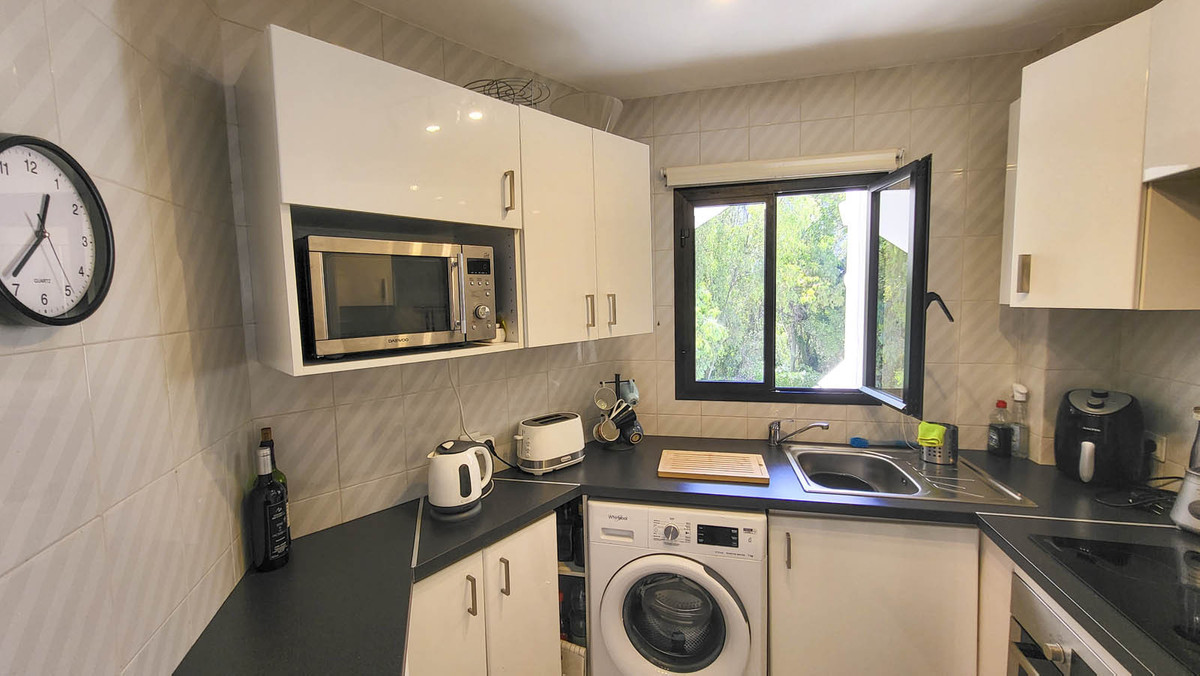 Appartement te koop in Calahonda | 2 slaapkamers H5407453