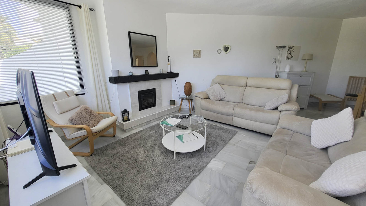 Appartement te koop in Calahonda | 2 slaapkamers H5407453