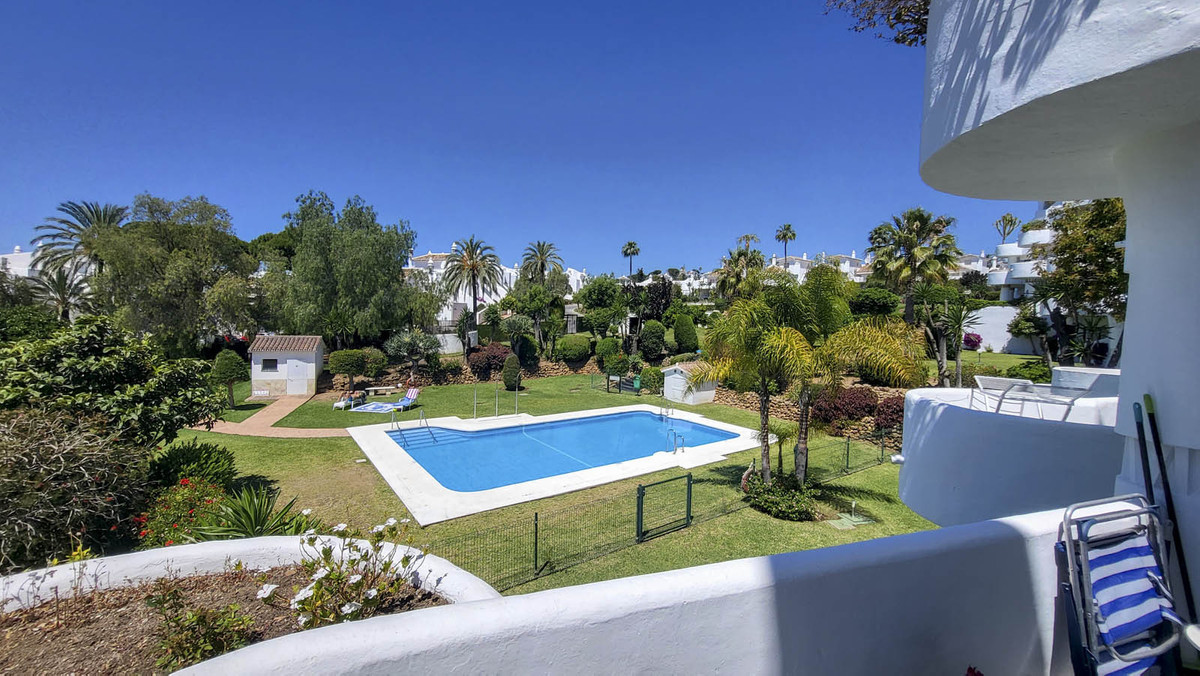 Appartement te koop in Calahonda | 2 slaapkamers H5407453