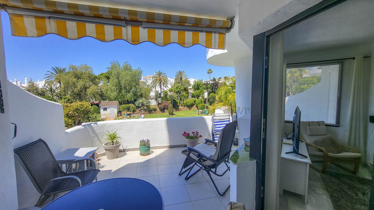Appartement te koop in Calahonda | 2 slaapkamers H5407453
