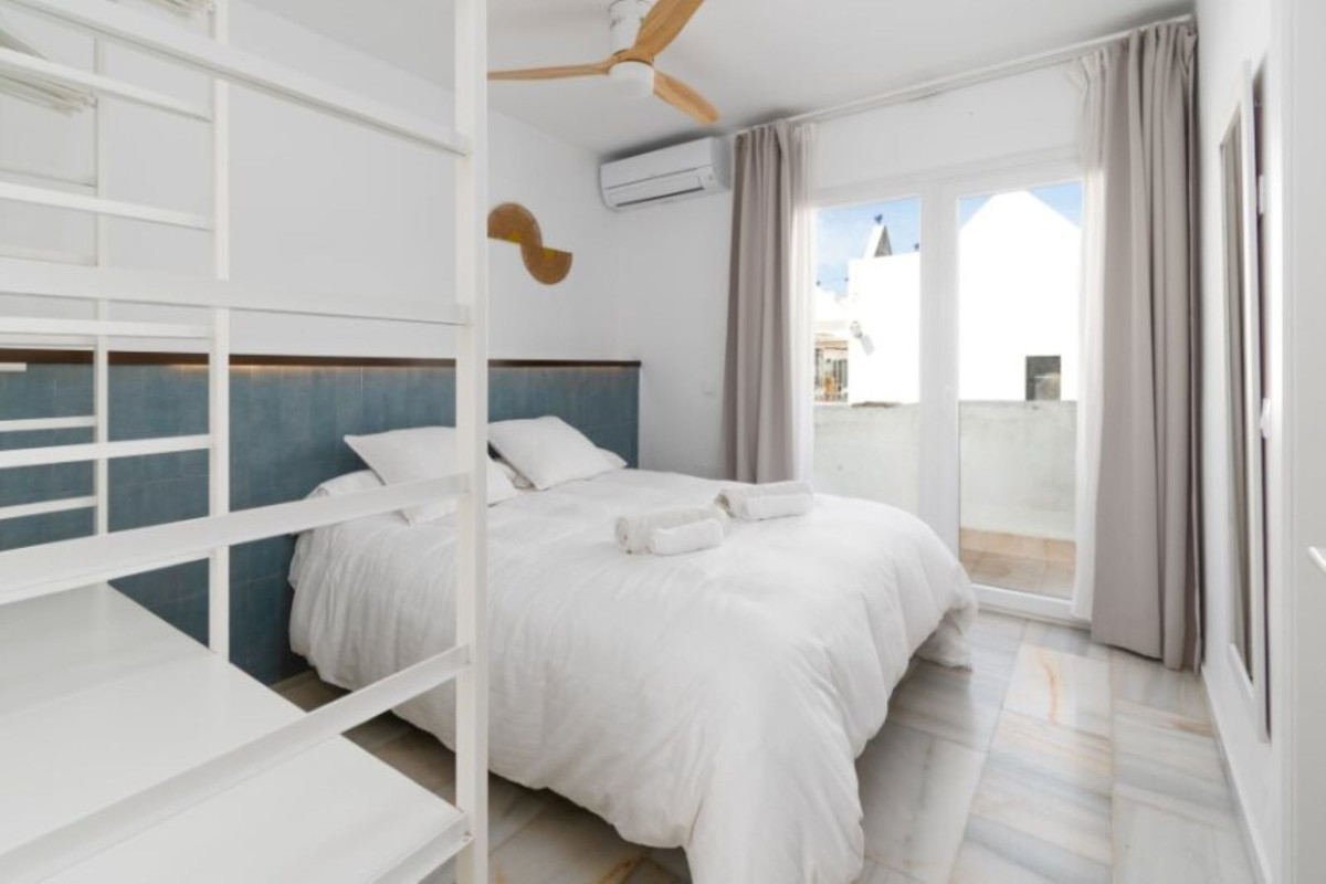 Appartement te koop in Calahonda | 2 slaapkamers H5407783